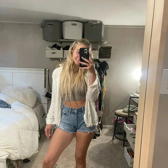 AGOLDE shorts 26 - Picture 8 of 14